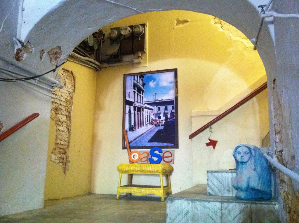 Base Hostel Old Сан-Хуан Екстер'єр фото